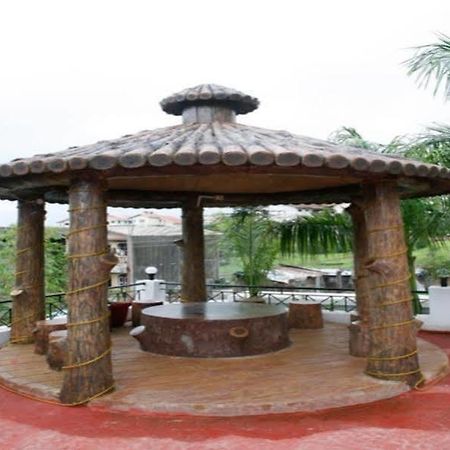 Sky Blue Resort Lonavla Exterior foto